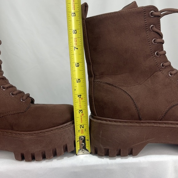 Rouge helium brown soft lace up platform combat style boots women’s size 8 - Picture 15 of 16